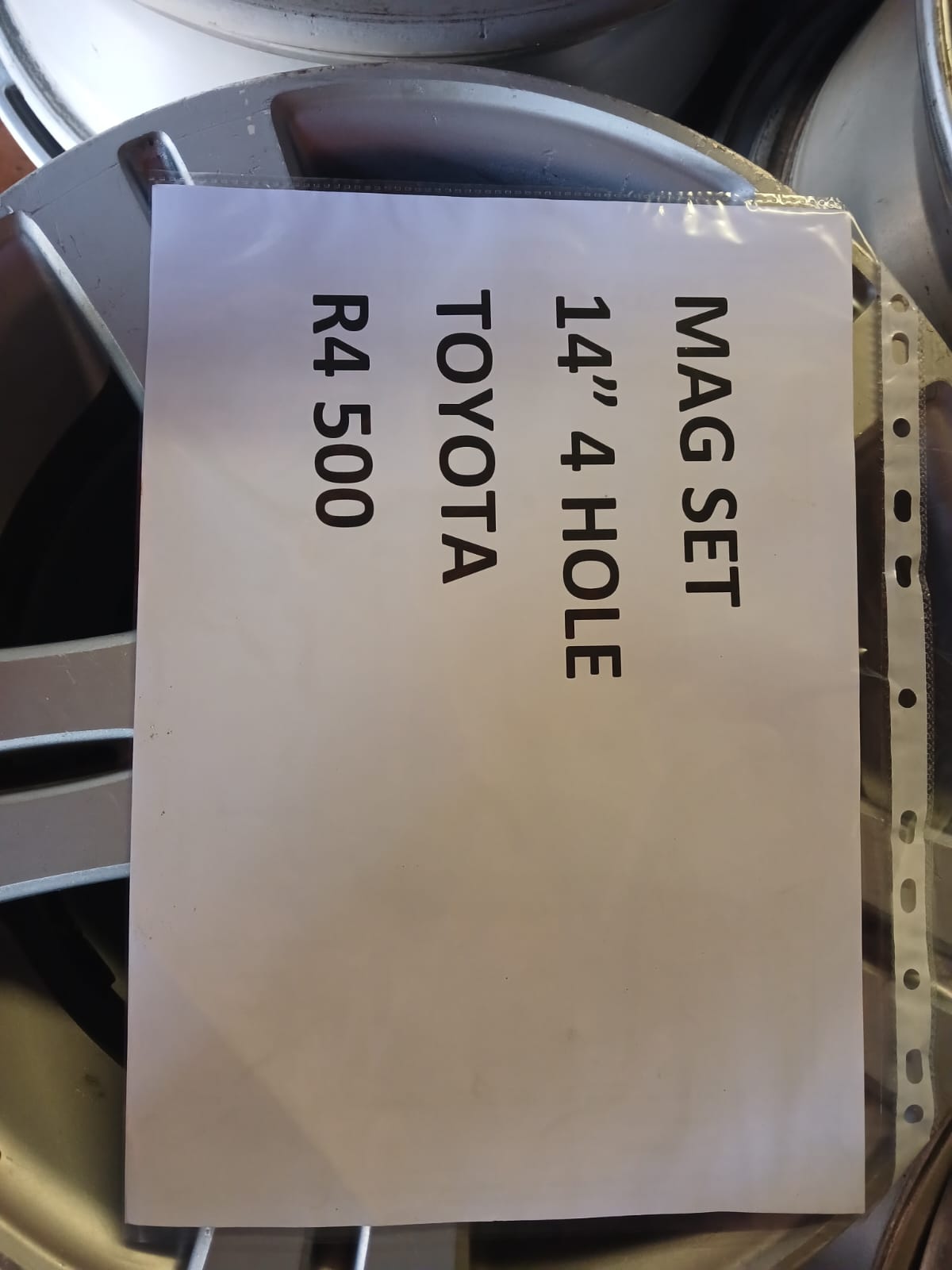 Mag Set Toyota 14 4 Hole For Sale - Private Seller Mag Set Toyota 14 4 Hole For Sale - Private Seller