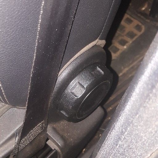 2008 Discovery 3 seat adjuster for sale 2008 Discovery 3 seat adjuster for sale