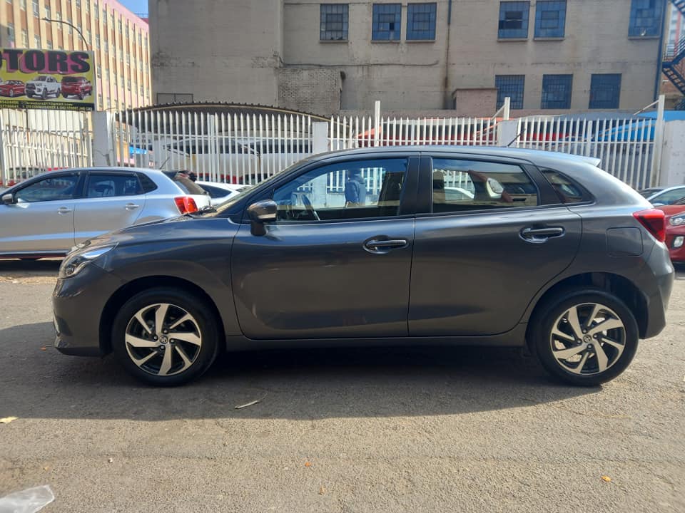 2023 TOYOTA STARLET 1.5 PETROL ENGINE, AUTOMATIC, GREY COLOR, MILEAGE 24000KM