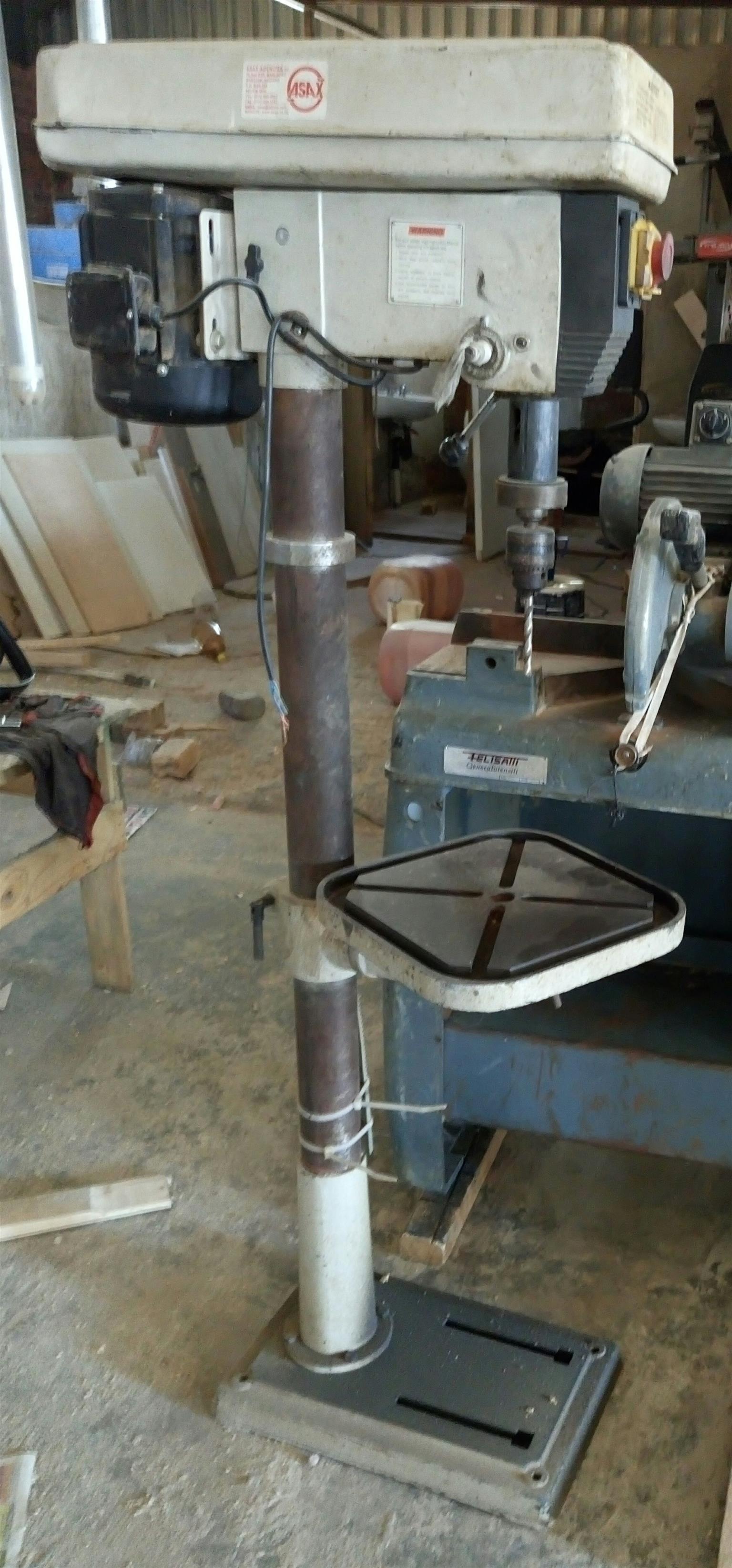 Woodworking machinery Junk Mail