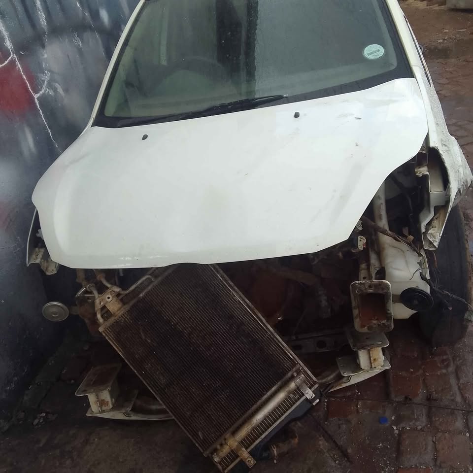 Stripping Ford Figo 1.5 Tdci diesel For Spares