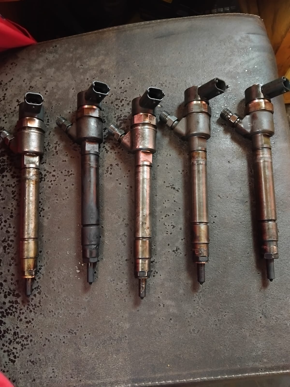 Volvo xc60 d5 injectors  call/ What'sapp - Private Seller