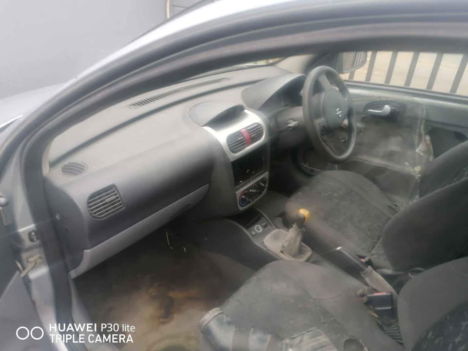 Opel Corsa Gama 2006 1.4 SPARES FOR SALE