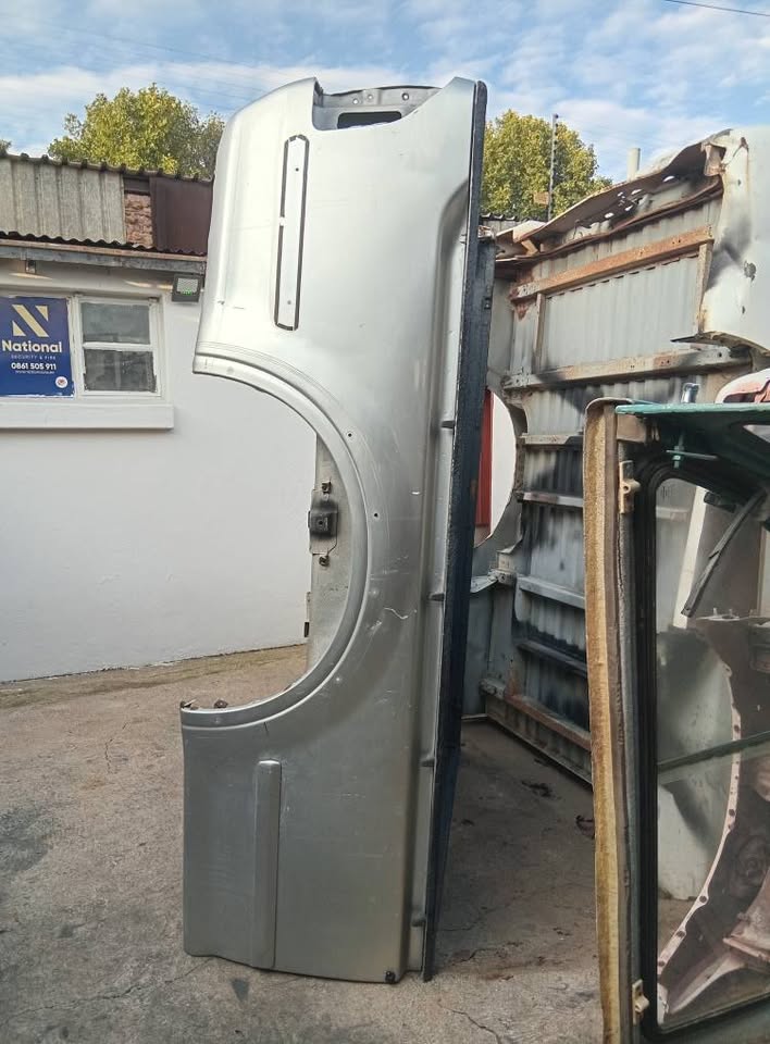 Isuzu KB250 Go Big Loading Bin For Sale - Private Seller