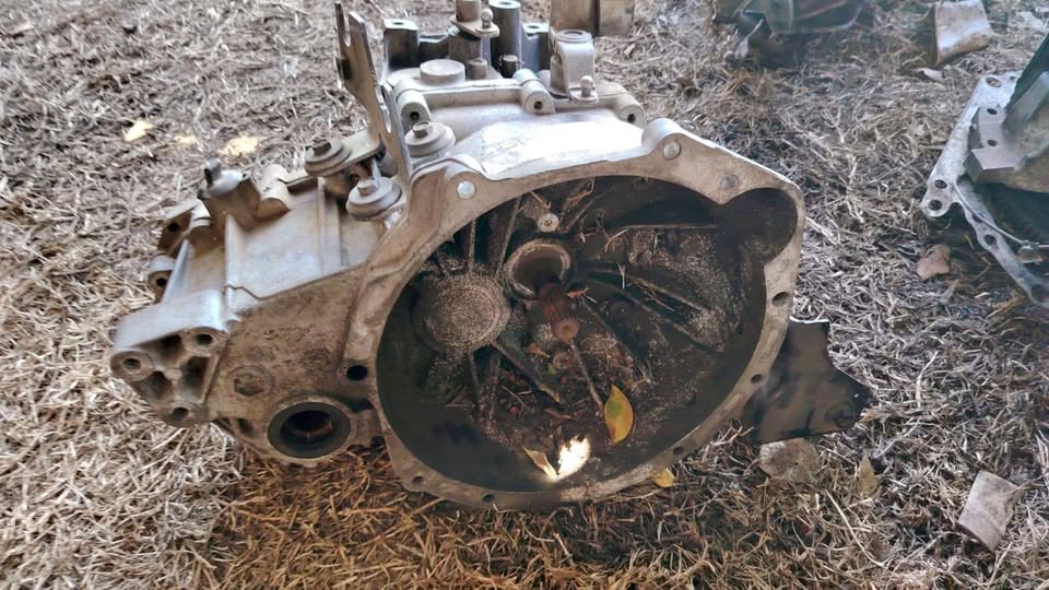 Dodge caliber manual gearbox - Private Seller Dodge caliber manual gearbox - Private Seller