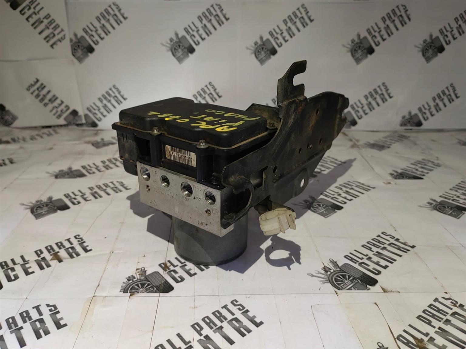 Now for sale: Fiat Punto ABS pump – Used
