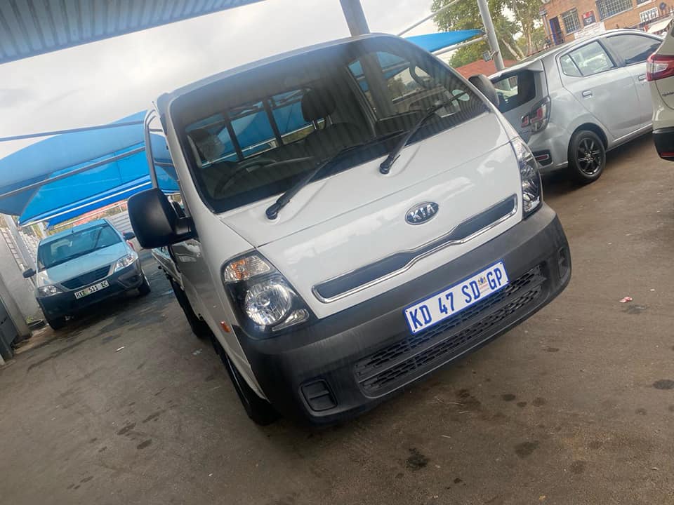 2013 KIA K2700 2.7 MANUAL