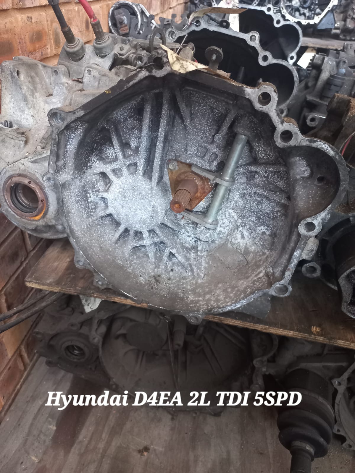 HYUNDAI D4EA 2L TDI 5SPD MANUAL GEARBOX HYUNDAI D4EA 2L TDI 5SPD MANUAL GEARBOX
