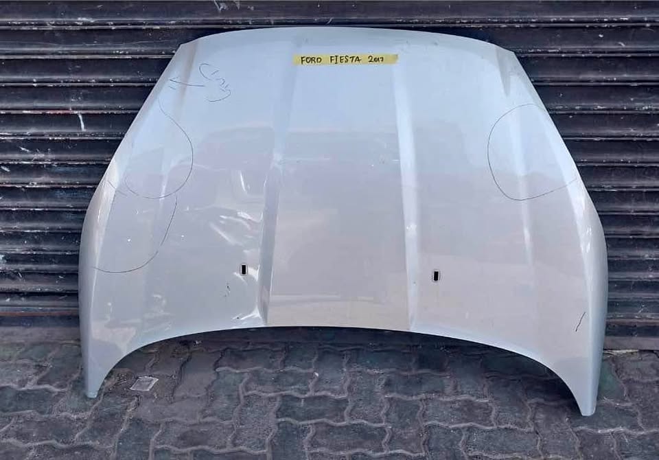 Ford Fiesta bonnet 2017 - Private Seller