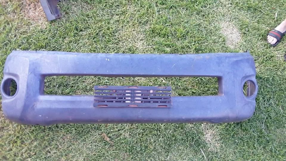 2008 TOYOTA Hilux front bumper - Private Seller