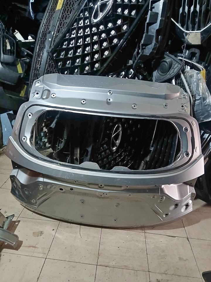 Haval jolion tailgate - Private Seller Haval jolion tailgate - Private Seller