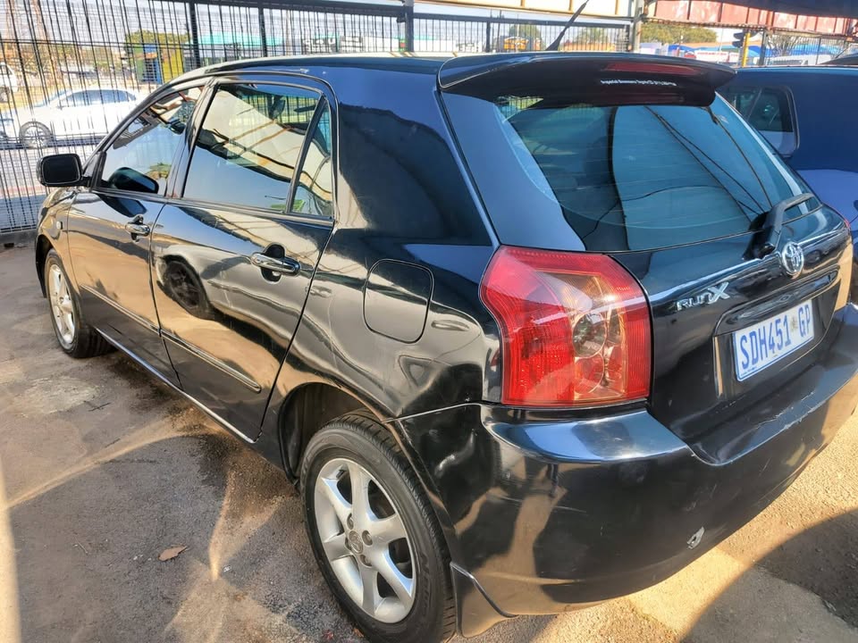 Toyota Runx 140i