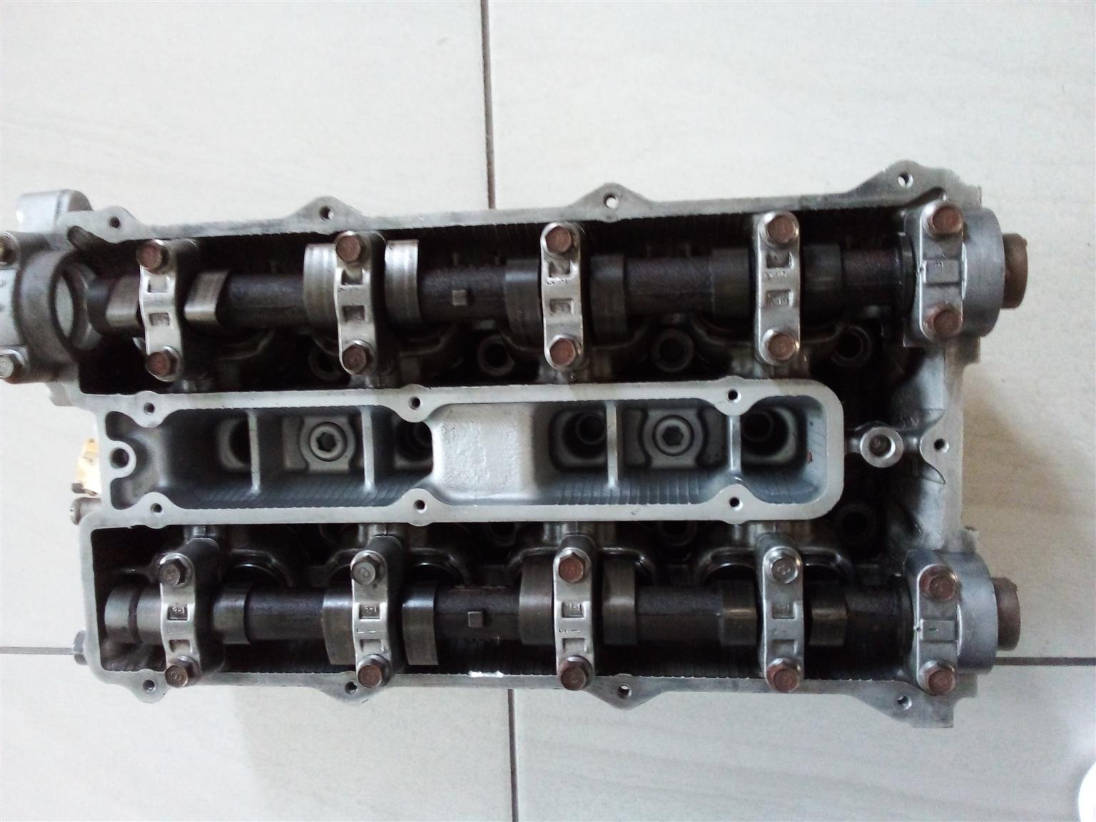 FORD FE Cylinder head - Private Seller FORD FE Cylinder head - Private Seller