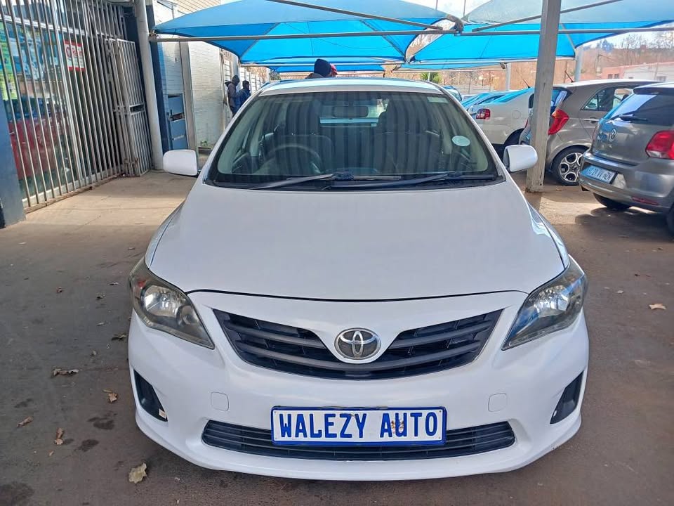 2018 TOYOTA COROLLA QUEST 1.6  Transmission: Manual  Mileage: 75000km Fueltype: Petrol  White