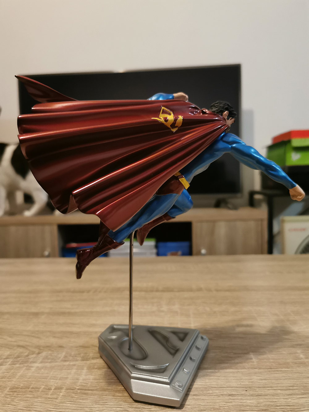 Superman DC Collectables Man Of Steel Statue (New In Box)