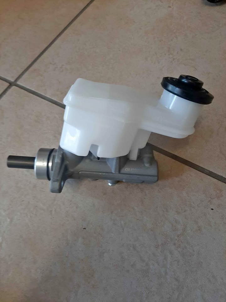 TOYOTA AVANZA BRAKE MASTER CYLINDER. BRAND NEW. TOYOTA AVANZA BRAKE MASTER CYLINDER. BRAND NEW.