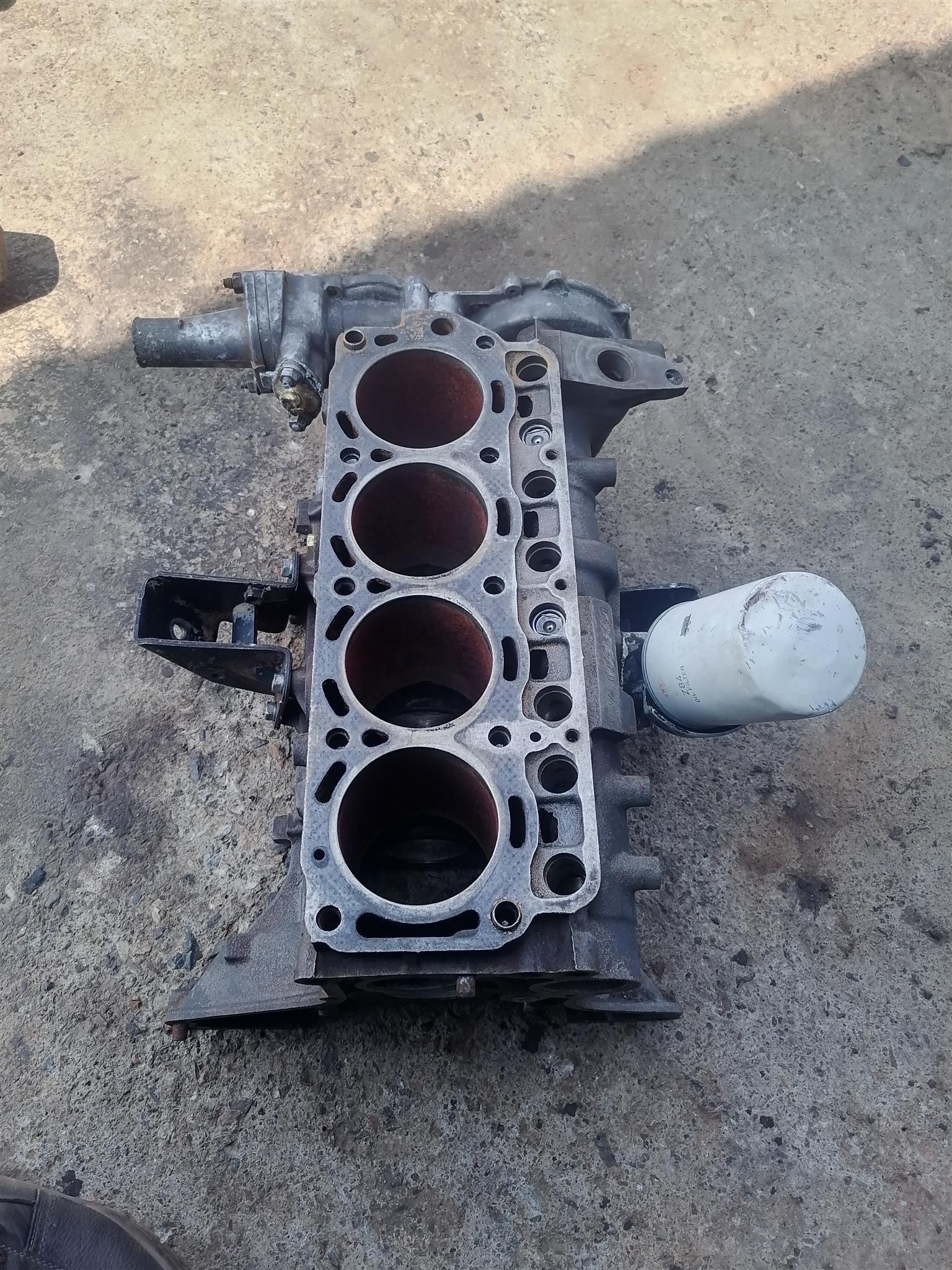 Toyota 2y engine block for sale - Private Seller