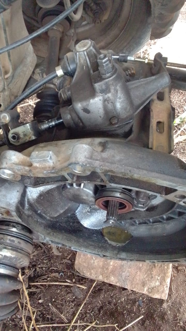 Opel corsa gearbox and starter - Private Seller