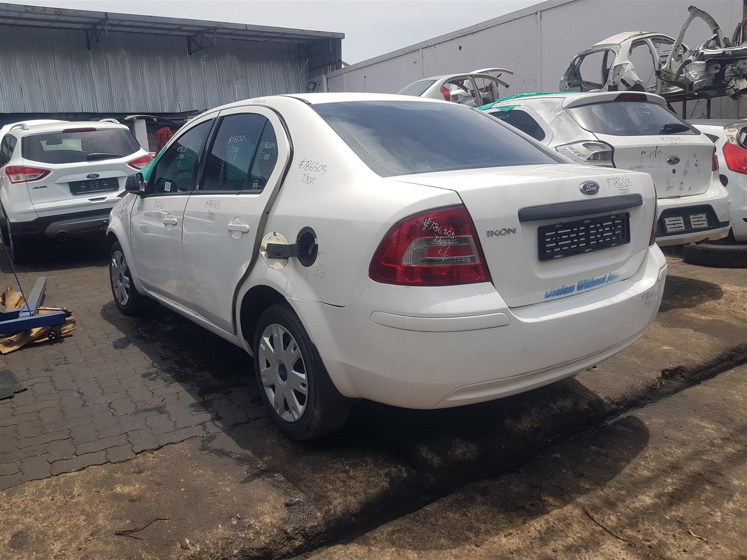 ford ikon complete car stripping - Private Seller ford ikon complete car stripping - Private Seller