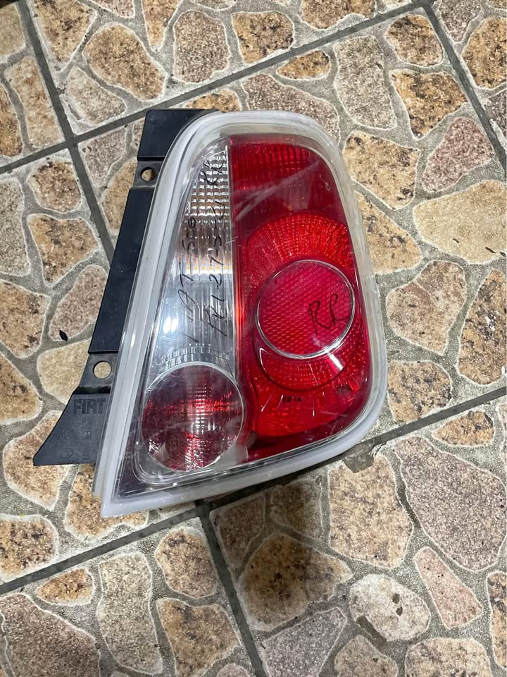 Fiat 500 taillight - Private Seller Fiat 500 taillight - Private Seller