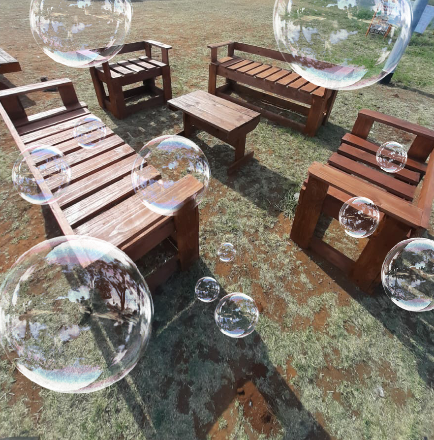 Beautiful 4 piece wooden patio set with coffee table