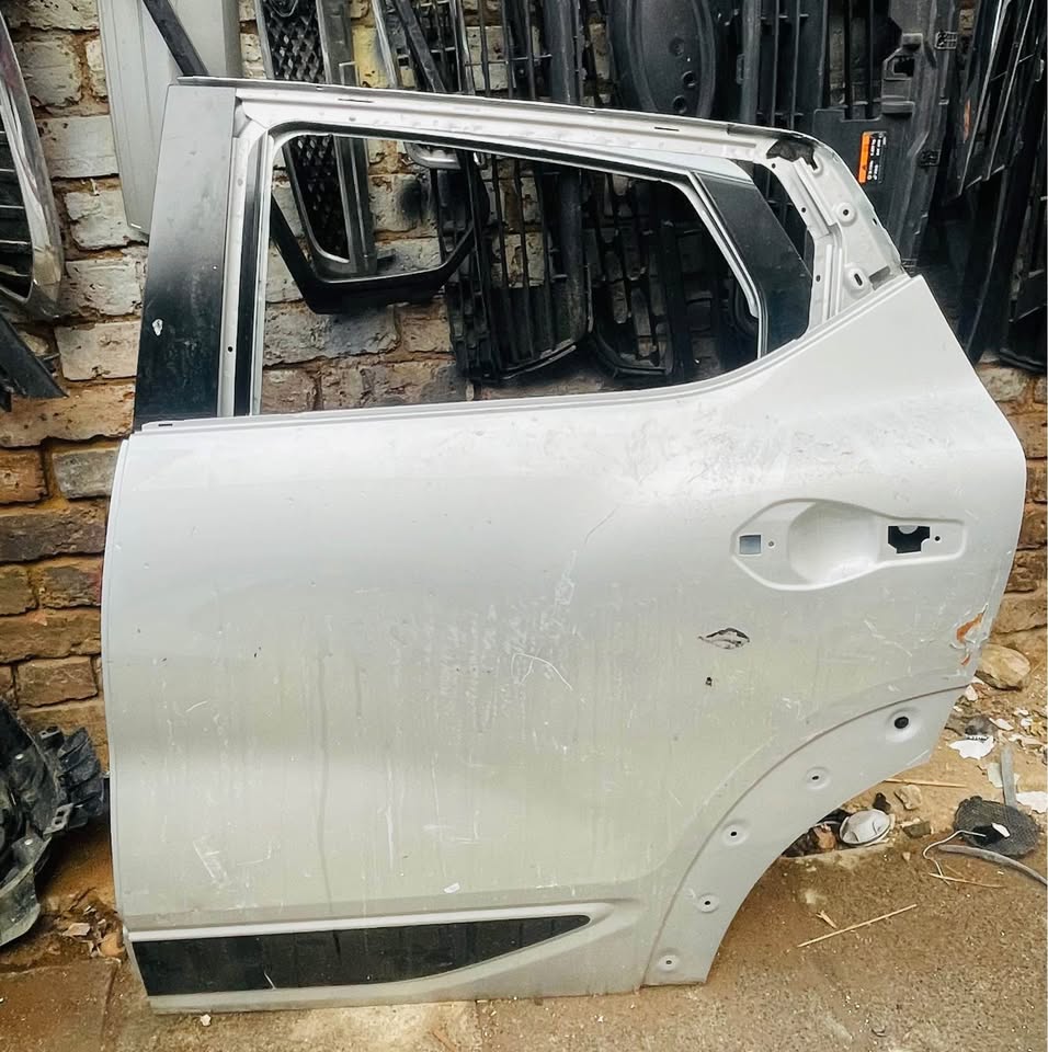 Renault Kiger door - Private Seller Renault Kiger door - Private Seller
