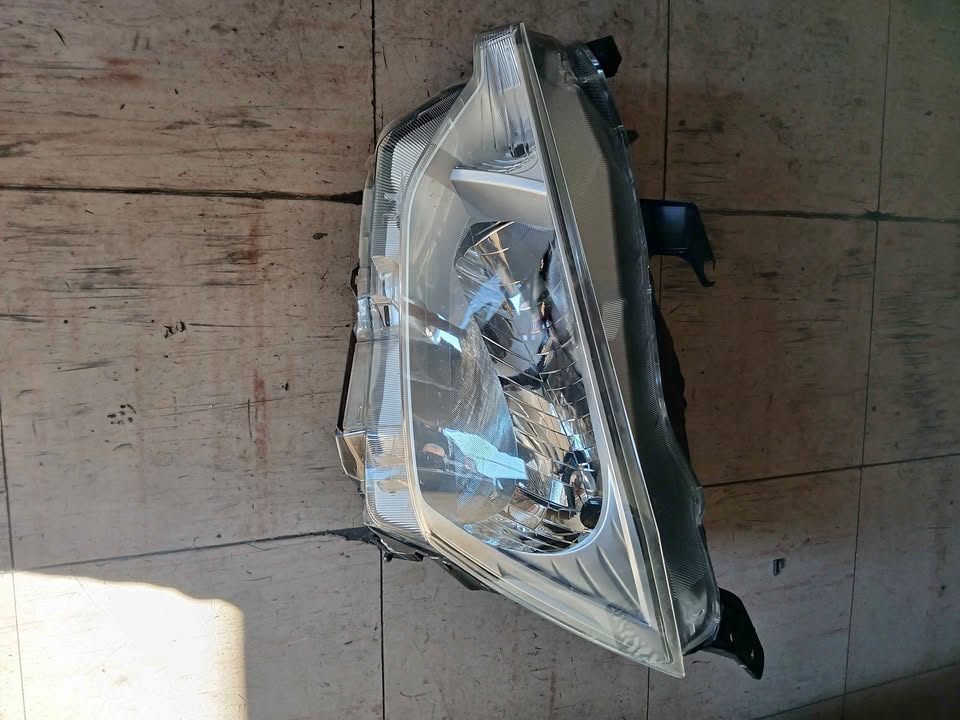 Isuzu Bakker headlight - Private Seller Isuzu Bakker headlight - Private Seller