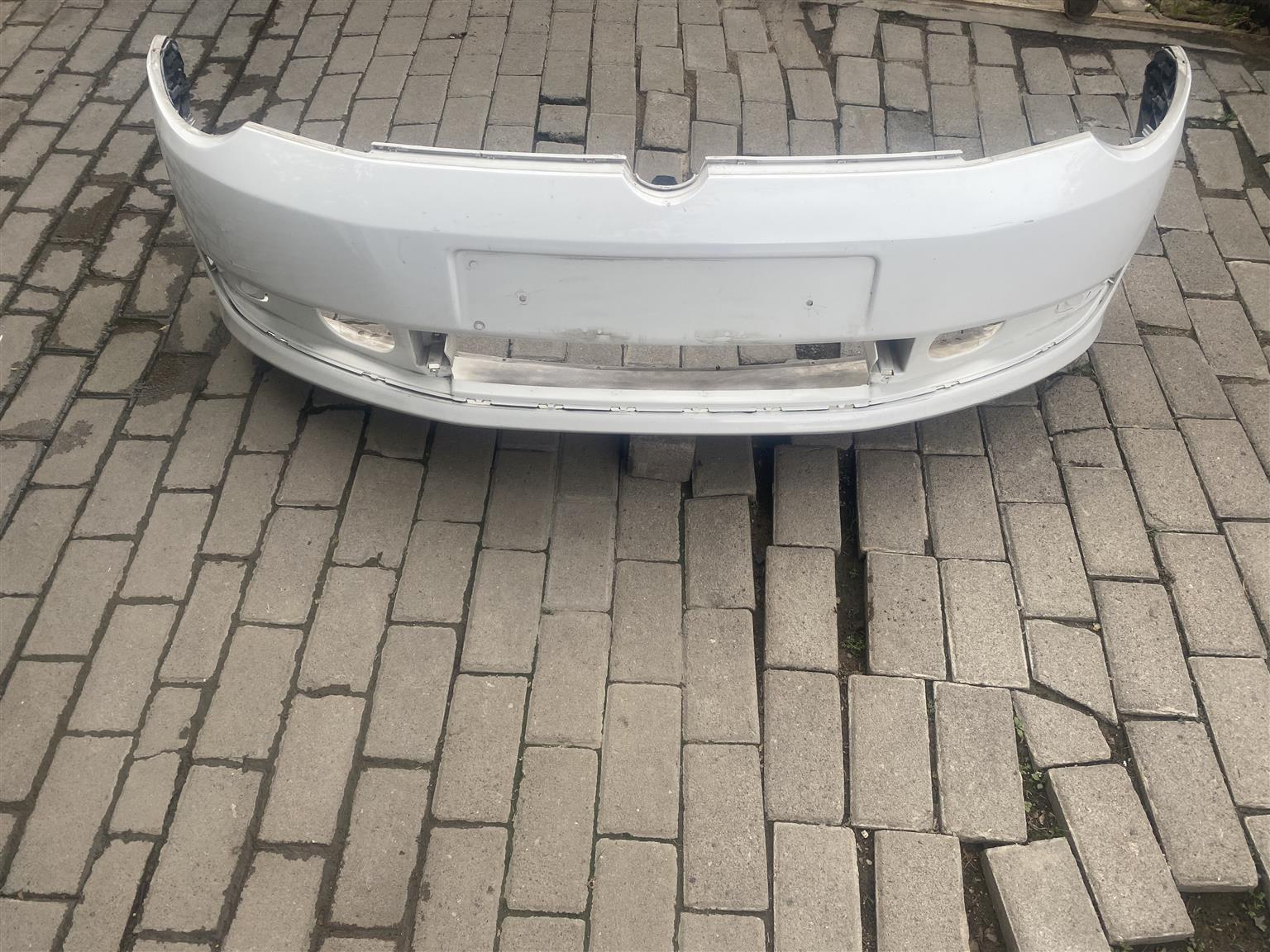 2015 VW POLO VIVO FRONT BUMPER FOR SALE. OEM IN EXCELLENT CONDITION - Private Seller 2015 VW POLO VIVO FRONT BUMPER FOR SALE. OEM IN EXCELLENT CONDITION - Private Seller