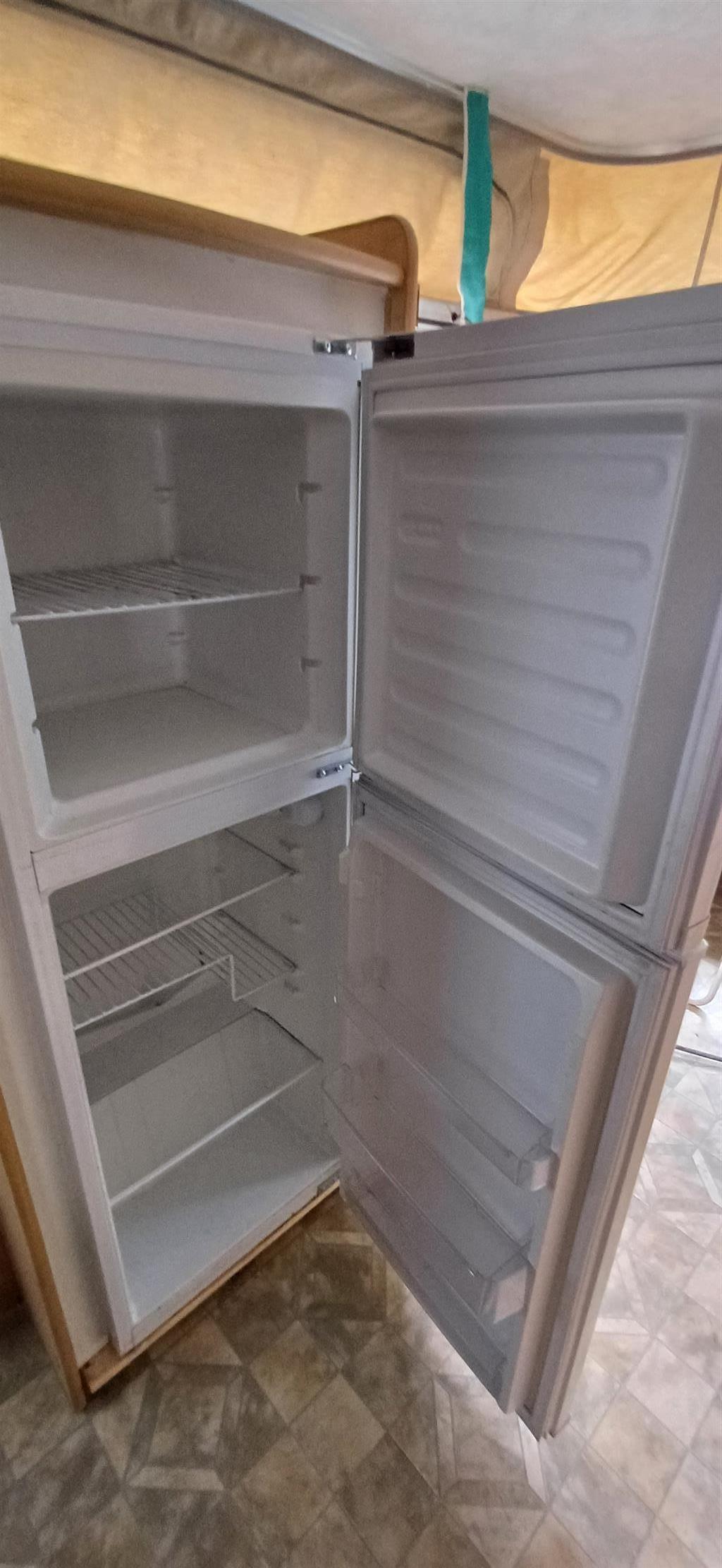 2000  GYPSEY REGAL - Private Seller