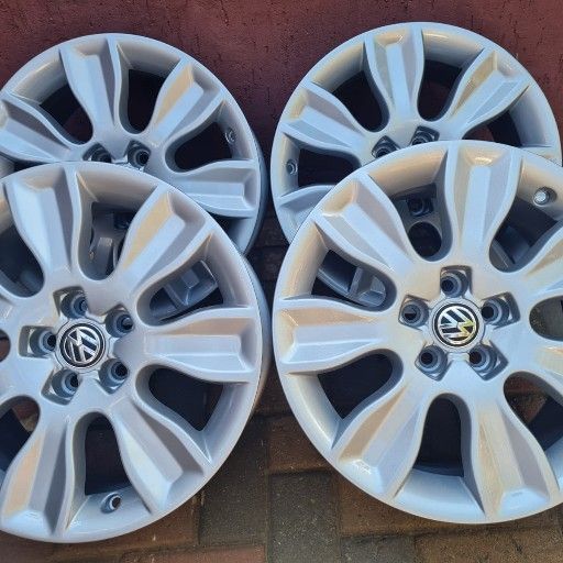 VW POLO 16INCH MAGS - Private Seller VW POLO 16INCH MAGS - Private Seller