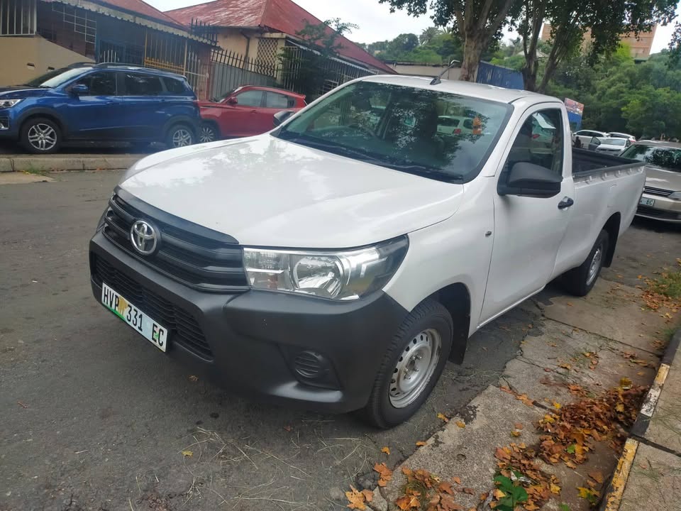 2016 Toyota Hilux Single Cab 2.4 GD6 DIESEL, Lower Raider, Color White Mileage