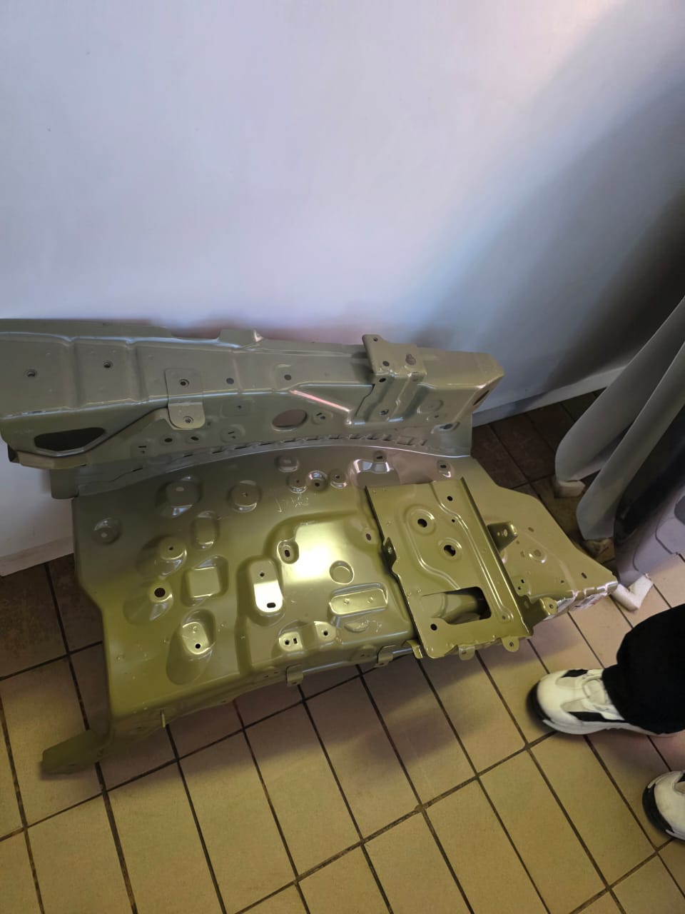 2023 GWM P-SERIES LEFT FRONT QUARTER SECTION FOR SALE - Private Seller 2023 GWM P-SERIES LEFT FRONT QUARTER SECTION FOR SALE - Private Seller