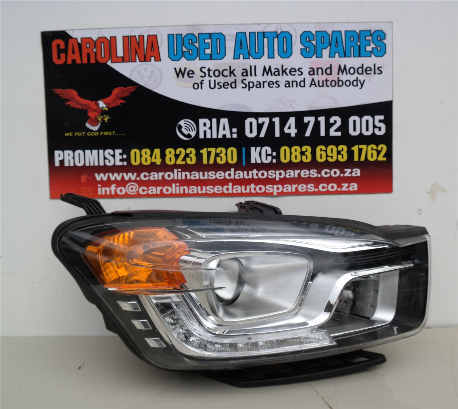 Ssangyong Korado turismo right side headlight - Private Seller