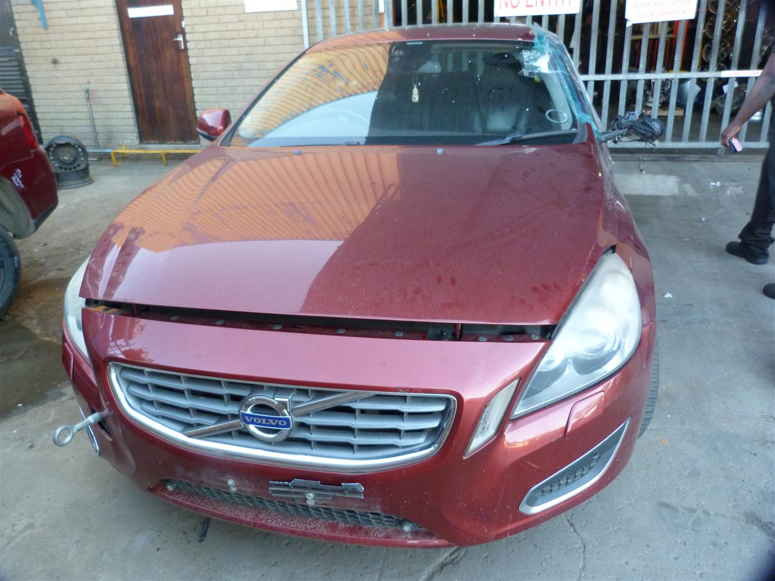 STRIPPING VOLVO S60 T3 MANUAL 2012 FOR SPARES - Private Seller STRIPPING VOLVO S60 T3 MANUAL 2012 FOR SPARES - Private Seller