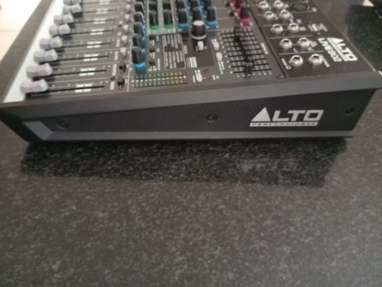 Soundcraft 8FX & Alto Pro Live802