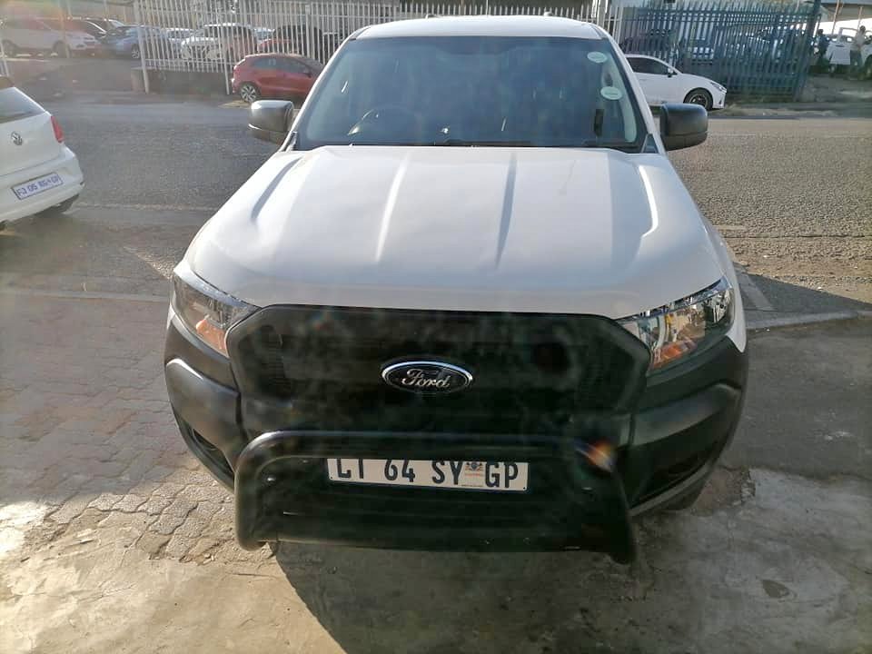 2020 Ford Ranger 2.2 6Speed Forward Double Cab leather seat Service book and spare key