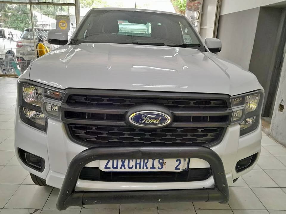 2023 FORD RANGER 2.0D BI-TURBO 4X2 EXTRA CAB WITH CANOPY AUTOMATIC