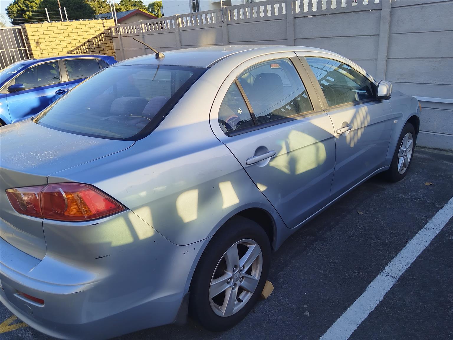 2008 Mitsubishi Lancer sedan 2 litre breaking up for spares. 2008 Mitsubishi Lancer sedan 2 litre breaking up for spares.