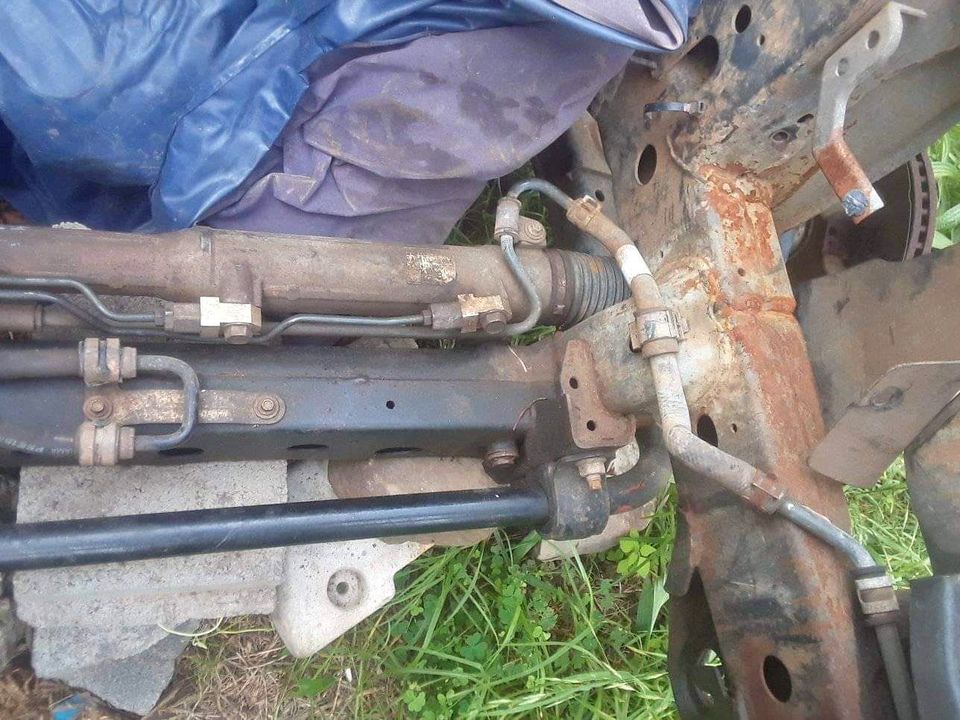 Ford Ranger T6 Power Steering Rack 2WD (Hydraulic NOT electric) - Private Seller Ford Ranger T6 Power Steering Rack 2WD (Hydraulic NOT electric) - Private Seller