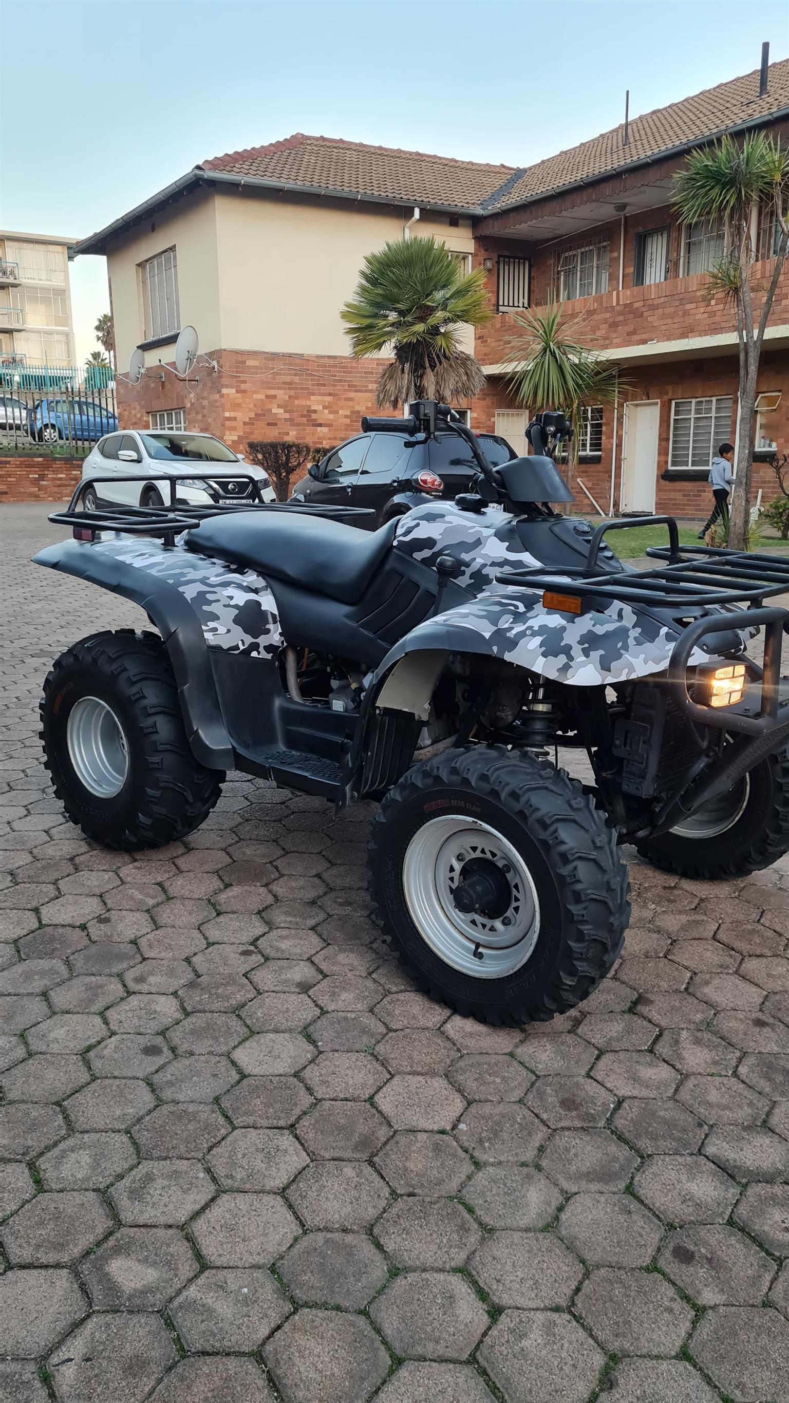 Linhai rustler 300 2x4 atv quadbike