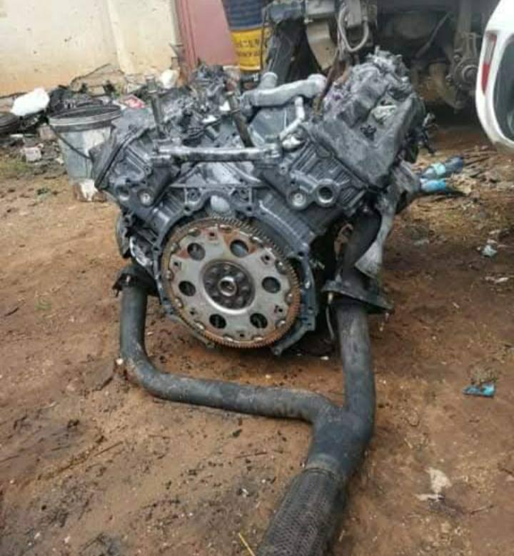 Lexus 3Uz V8 Engine For Sale - Private Seller