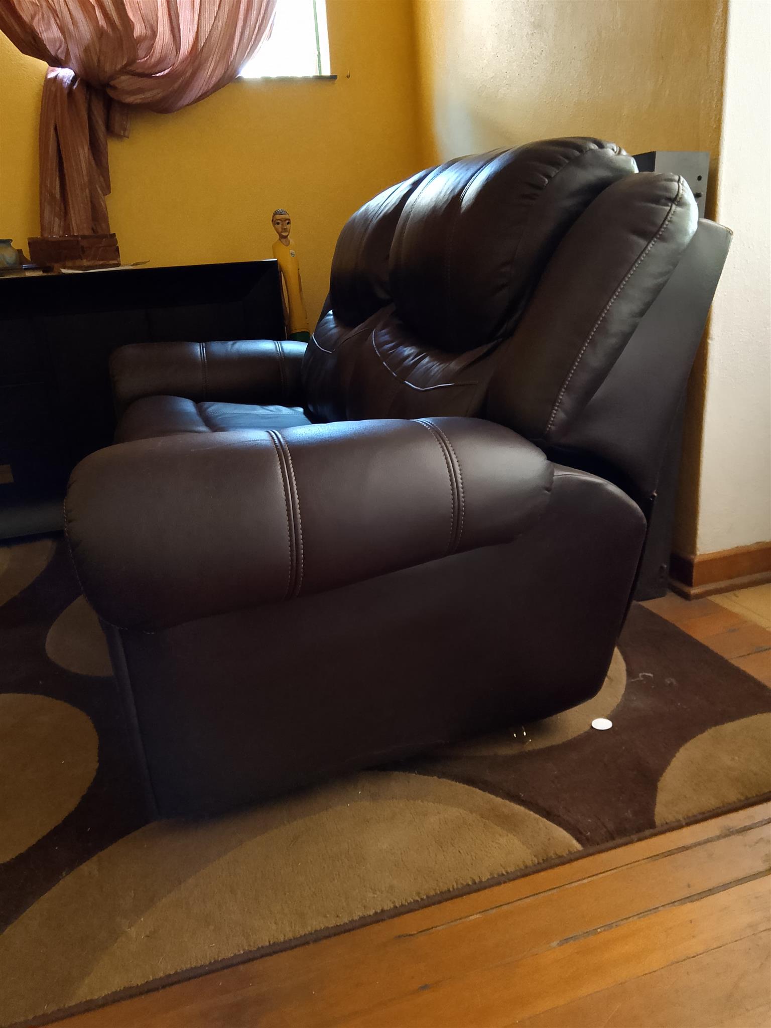 3 piece Coricraft Couch 3 piece Coricraft Couch