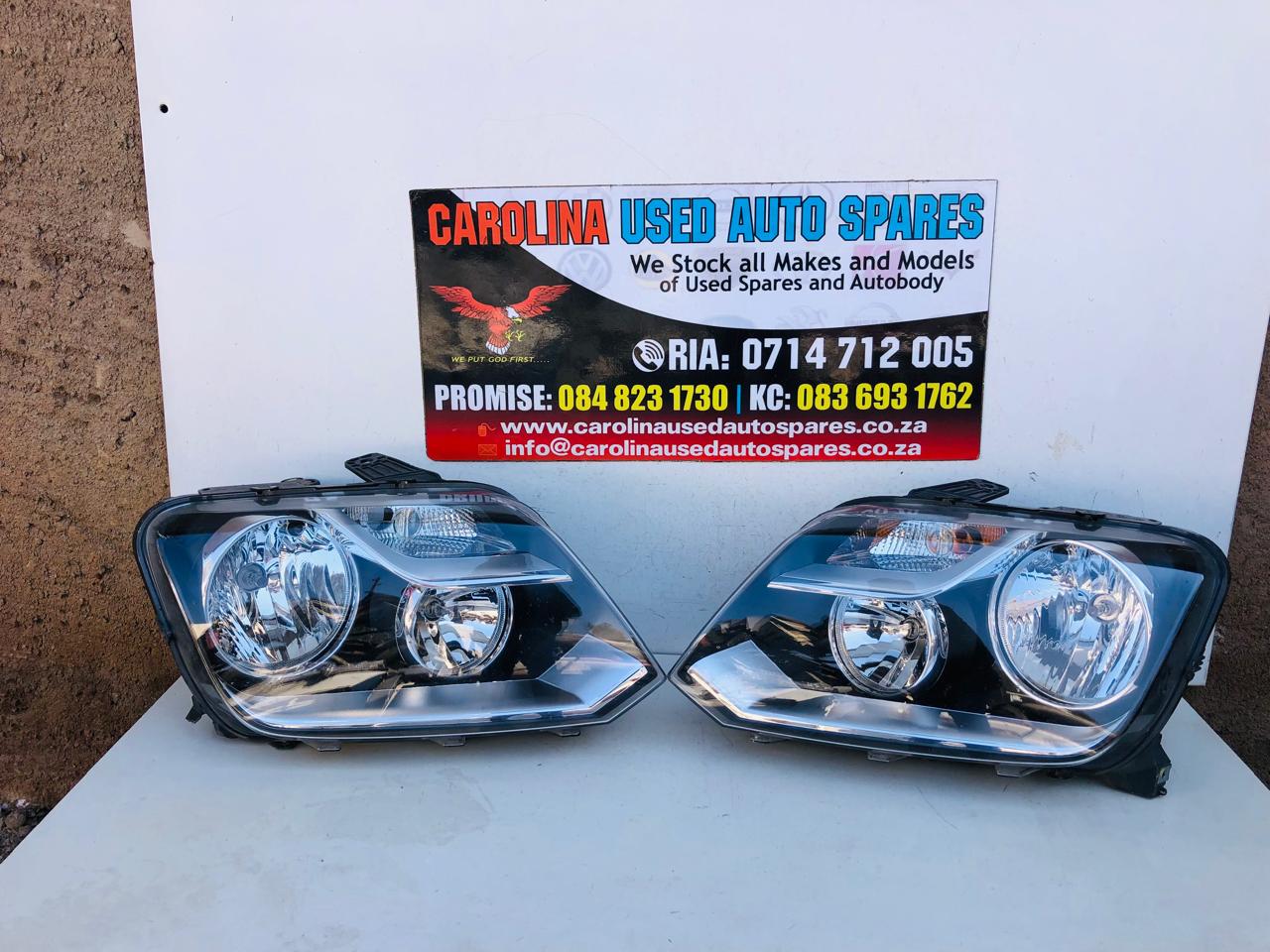 VW Amarok left and right side standard headlight (2010) - Private Seller VW Amarok left and right side standard headlight (2010) - Private Seller