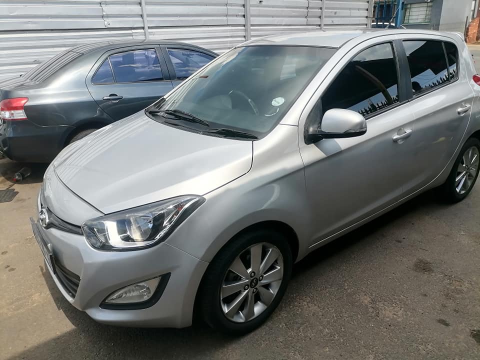 2014 Hyundai i20 1.4 Fluid with a leather interior
