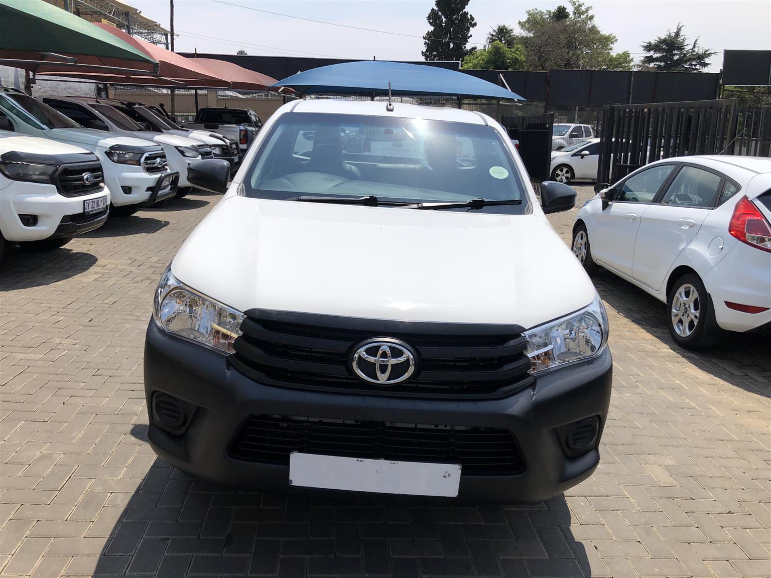 Used 2025 Toyota Hilux 2.4GD S (aircon) - Private Seller Used 2025 Toyota Hilux 2.4GD S (aircon) - Private Seller
