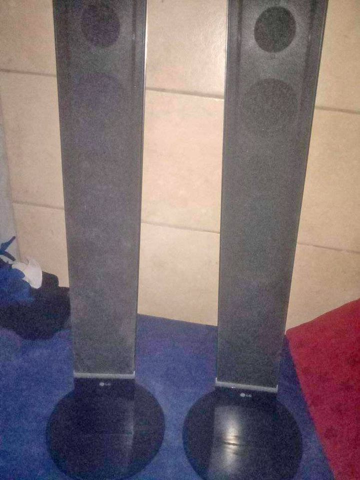 Samsung TSpeakers ( each one), still new Samsung TSpeakers ( each one), still new