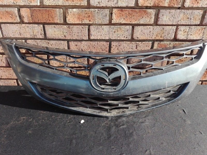 Mazda Bt50 Main Grill - Private Seller Mazda Bt50 Main Grill - Private Seller