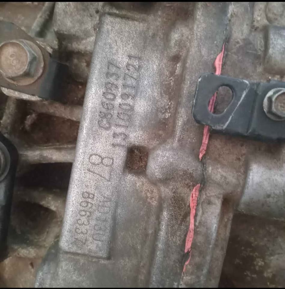 Nissan almera automatic gearbox transmission 1.5 - Private Seller