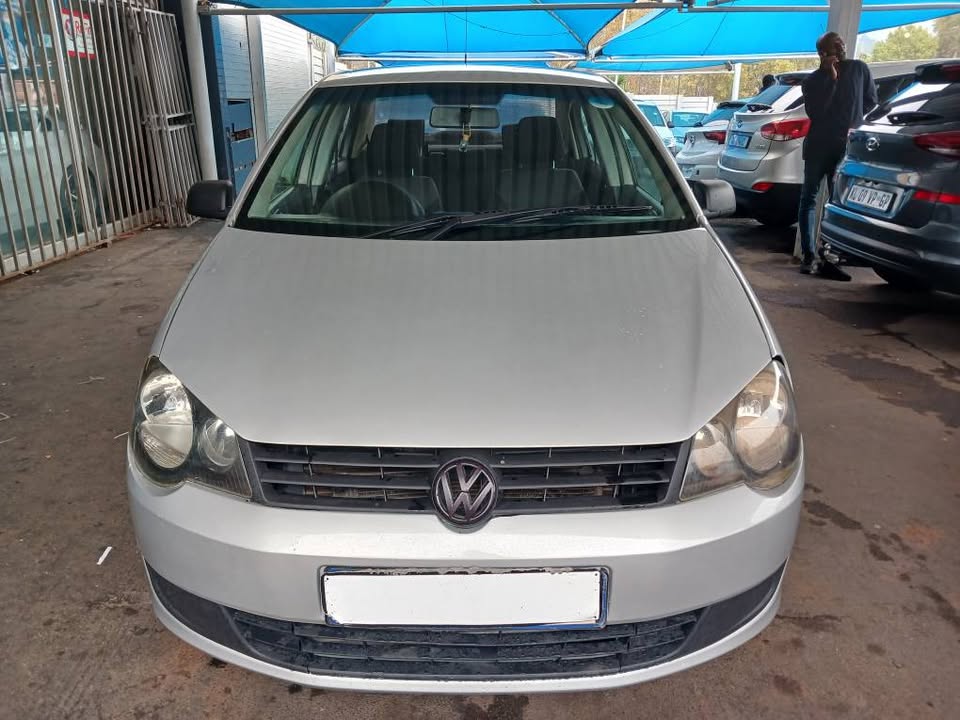 2010 VW POLO VIVO 1.4 SEDAN  Transmission: Manual  Mileage:  Fueltype: Petrol  Silver