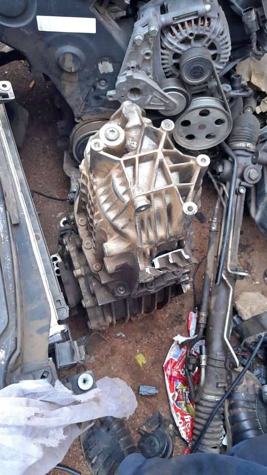 Audi A4 B7 2.0 ALT 5 Speed Manual Gearbox - Private Seller